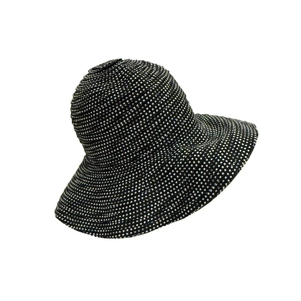 Wallaroo Hat Company Women's Petite Scrunchi Hat; Black/White; UPF 50+  One Size